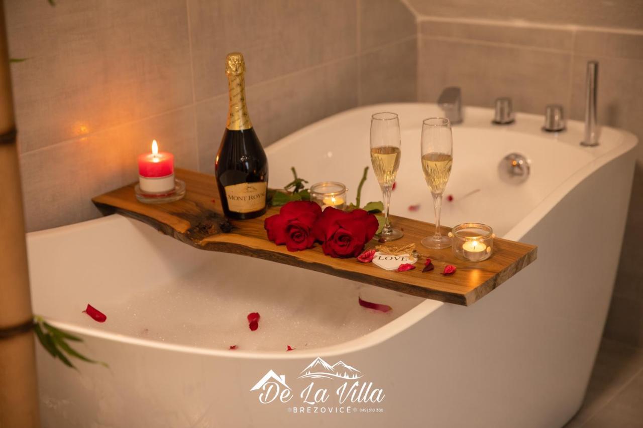 De La Villa بيرزوفيكا المظهر الخارجي الصورة