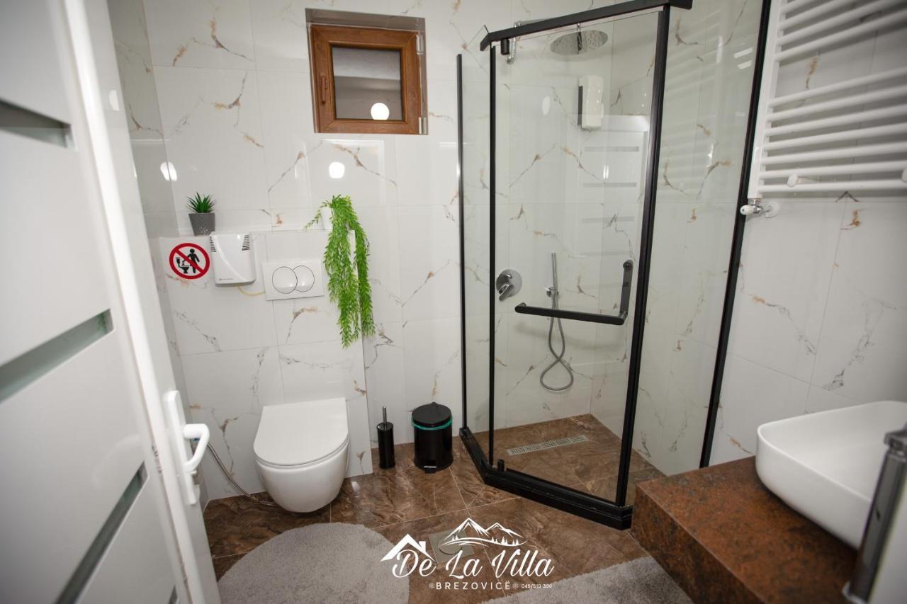 De La Villa بيرزوفيكا المظهر الخارجي الصورة